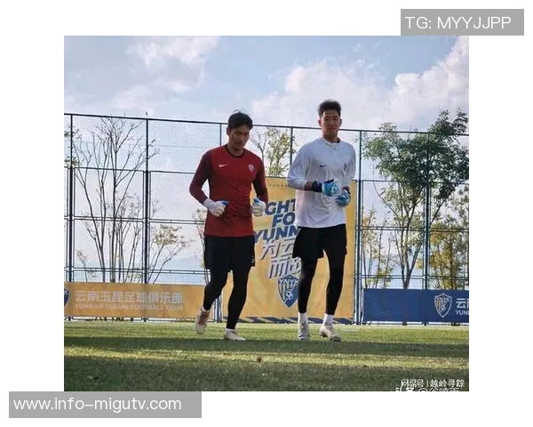 云南玉昆有望引进28岁上海申花门将鲍亚雄加盟新赛季阵容