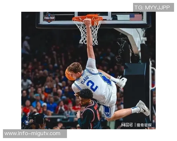 未来可期弗拉格19岁后场均195分69板65助三分命中率超四成 未来可期弗拉格19岁后场均195分69板65助三分命中率超四成